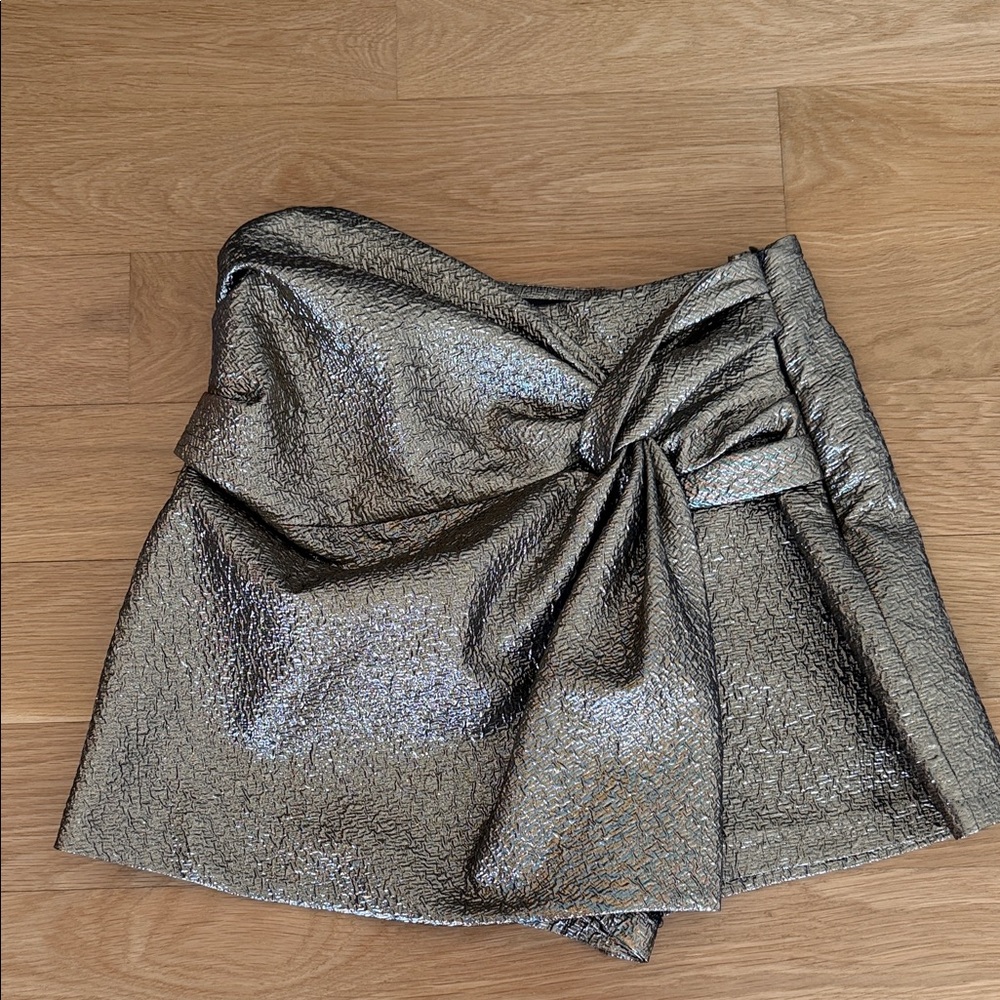 Zara Metallic Silver Skort